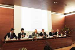 Horacio González, Vicente Bellver, Juan Juliá, Esteban Morcillo, Nemesio Fernández, y Juan Carlos Moltó, durante la inauguración.